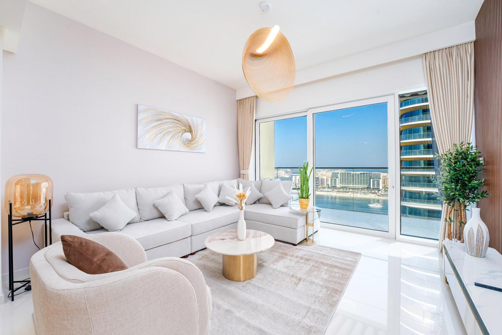 Appartement Exclusive Beachfront 2 Bed With Pool & Palm View Dubaï