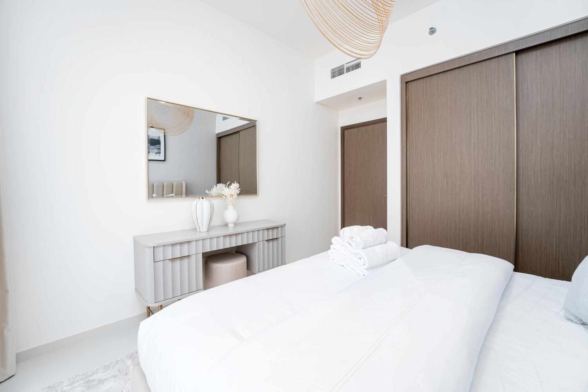 Appartement Exclusive Beachfront 2 Bed With Pool & Palm View