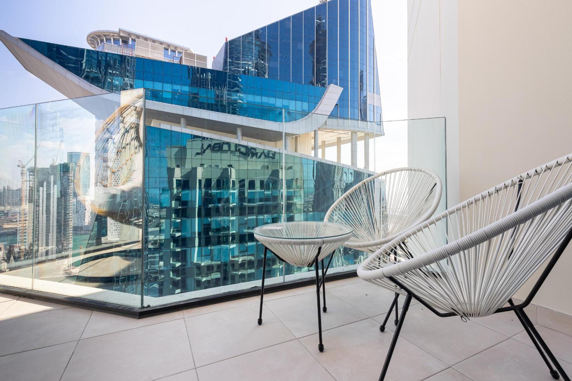 Simply Comfort In Missoni Floor With Sea, Canal And Burj Khalifa Views Appartement