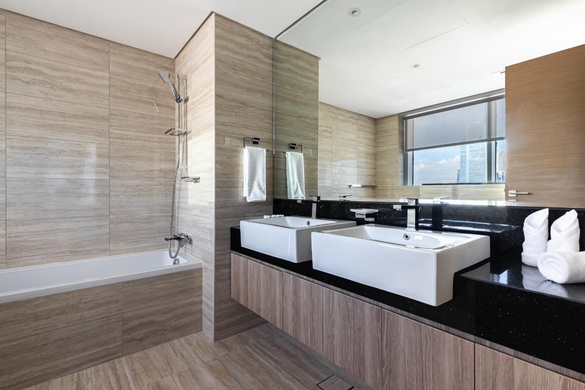 Simply Comfort In Missoni Floor With Sea, Canal And Burj Khalifa Views Apartemen