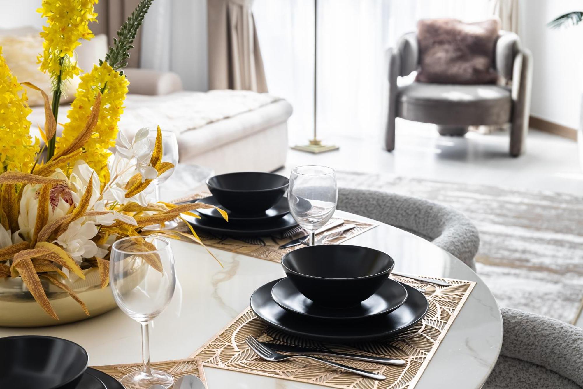 Simply Comfort In Missoni Floor With Sea, Canal And Burj Khalifa Views Apartemen