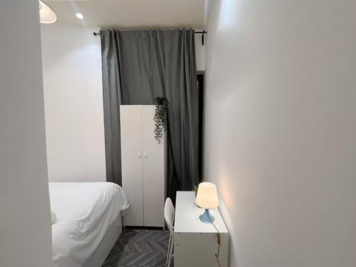 Adventurers Partition In Barsha Heights Privat bolig Dubai