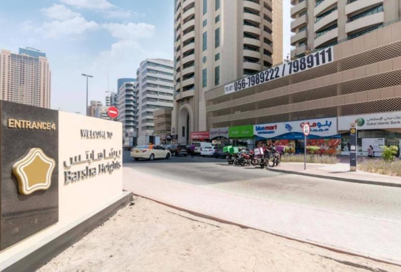 Adventurers Partition In Barsha Heights Privat bolig *