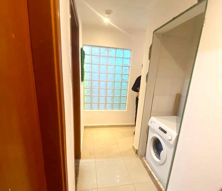 Niche Double Partition In Tecom Near Metro * Dubaï