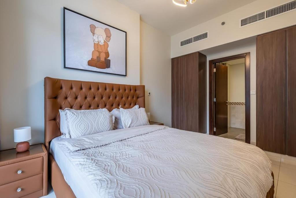 Stylish 2 Bedroom In Business Bay Dubai