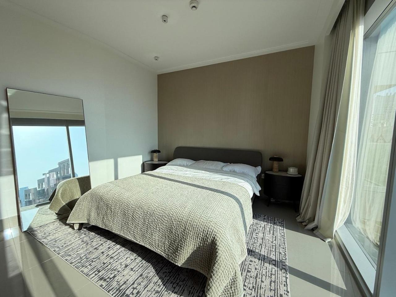 Sky Loft Downtown 87m2 * Dubai