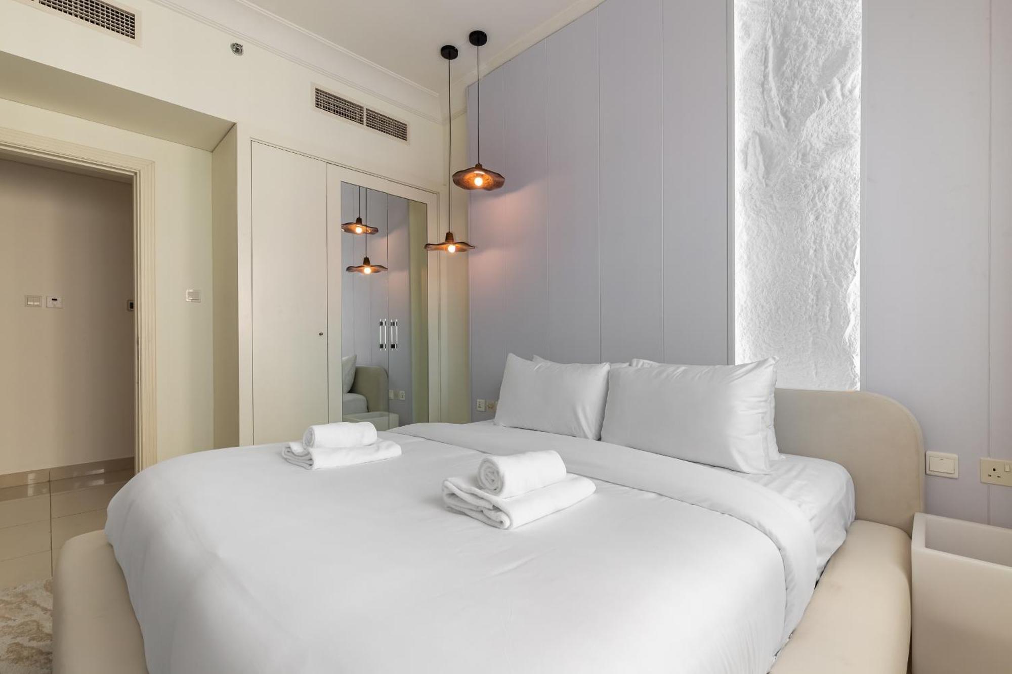 Fancy 3 Bedroom Right Next To Mall With Burj View In Downtown Appartement