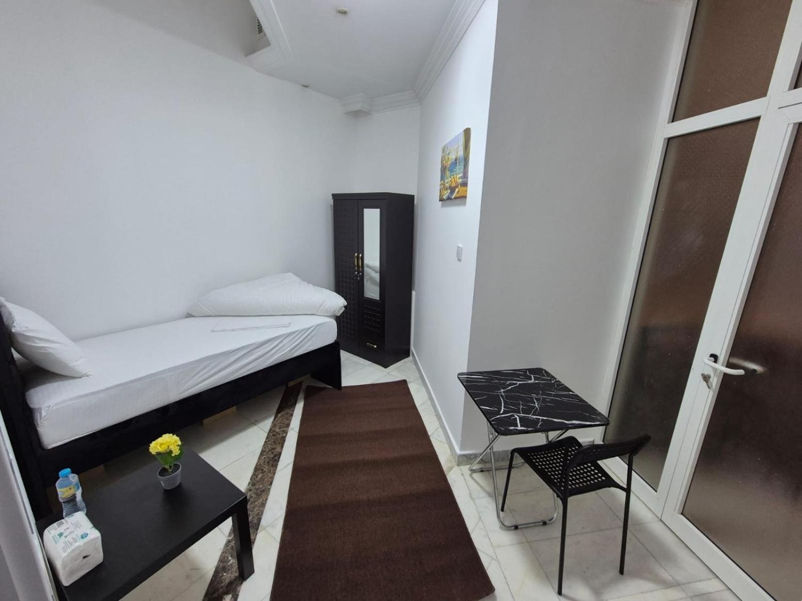 Apartment Four Stars