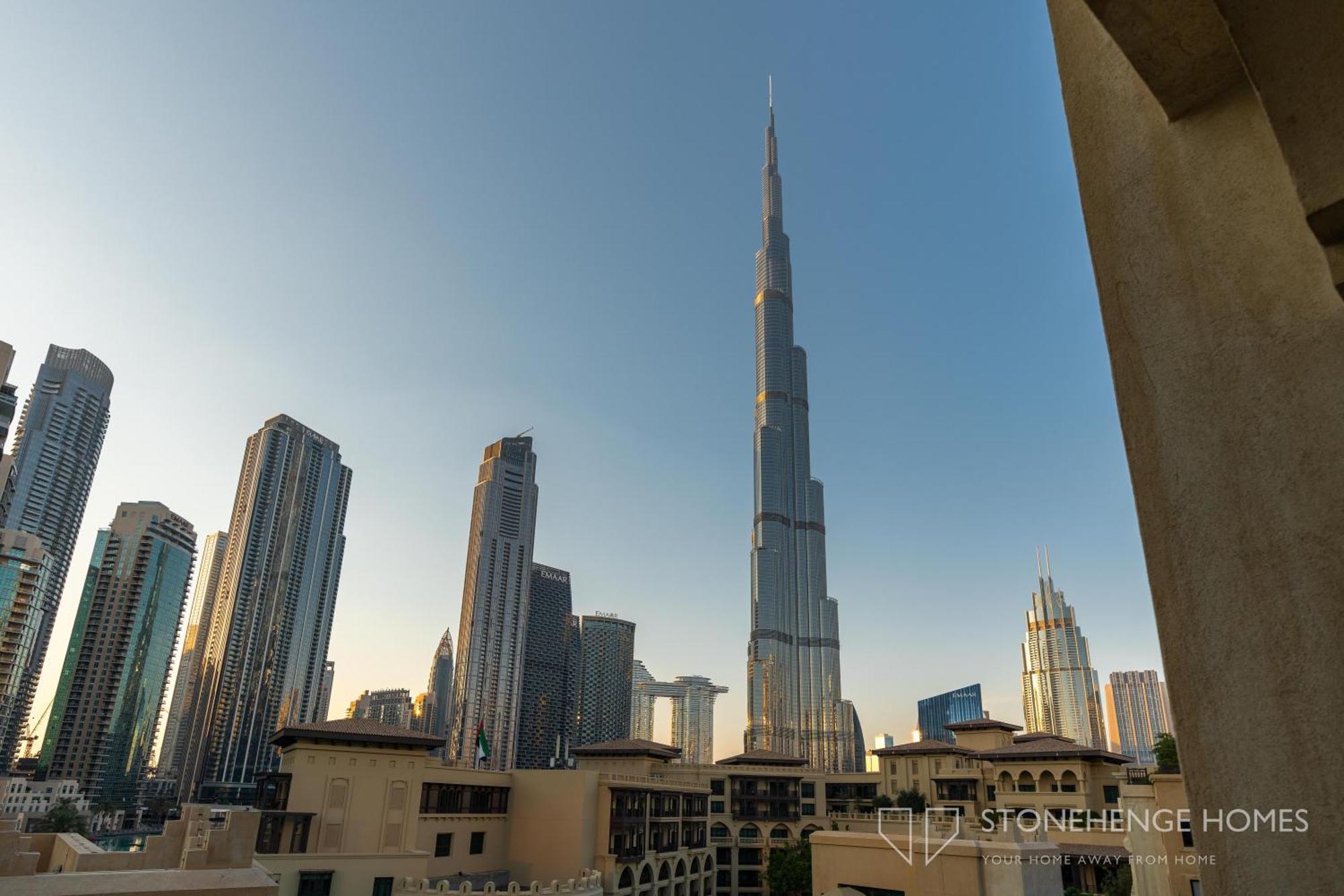 Lejlighed Lux 1 Bedroom Apartment Steps Away From Burj Khalifa & Dubai Mall *