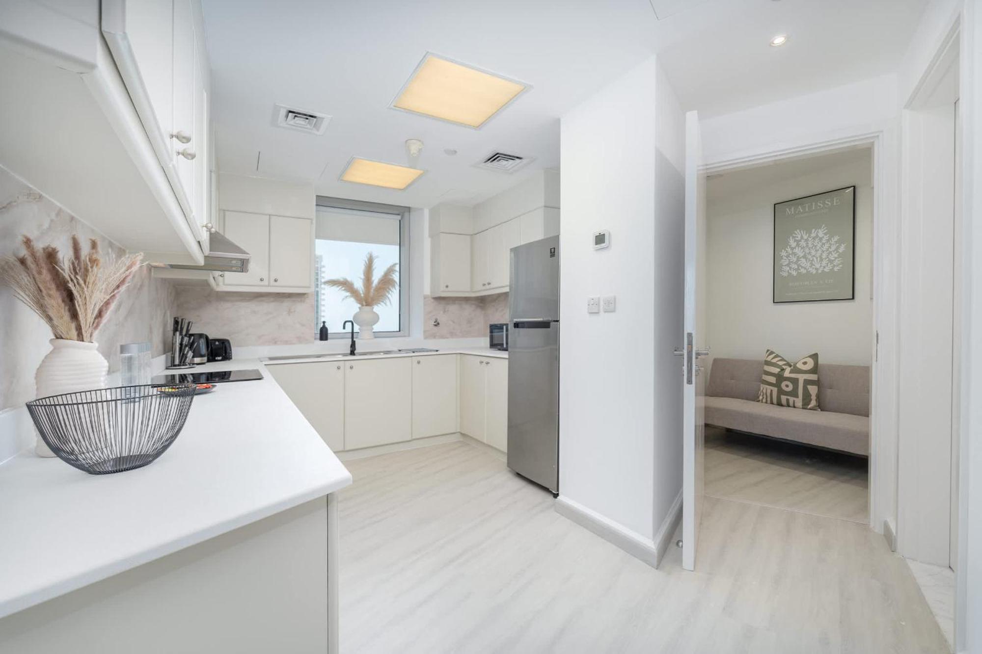 Lägenhet Exquisite 3-bedrooms At Marina Terrace With Striking Views Of Marina! Dubai