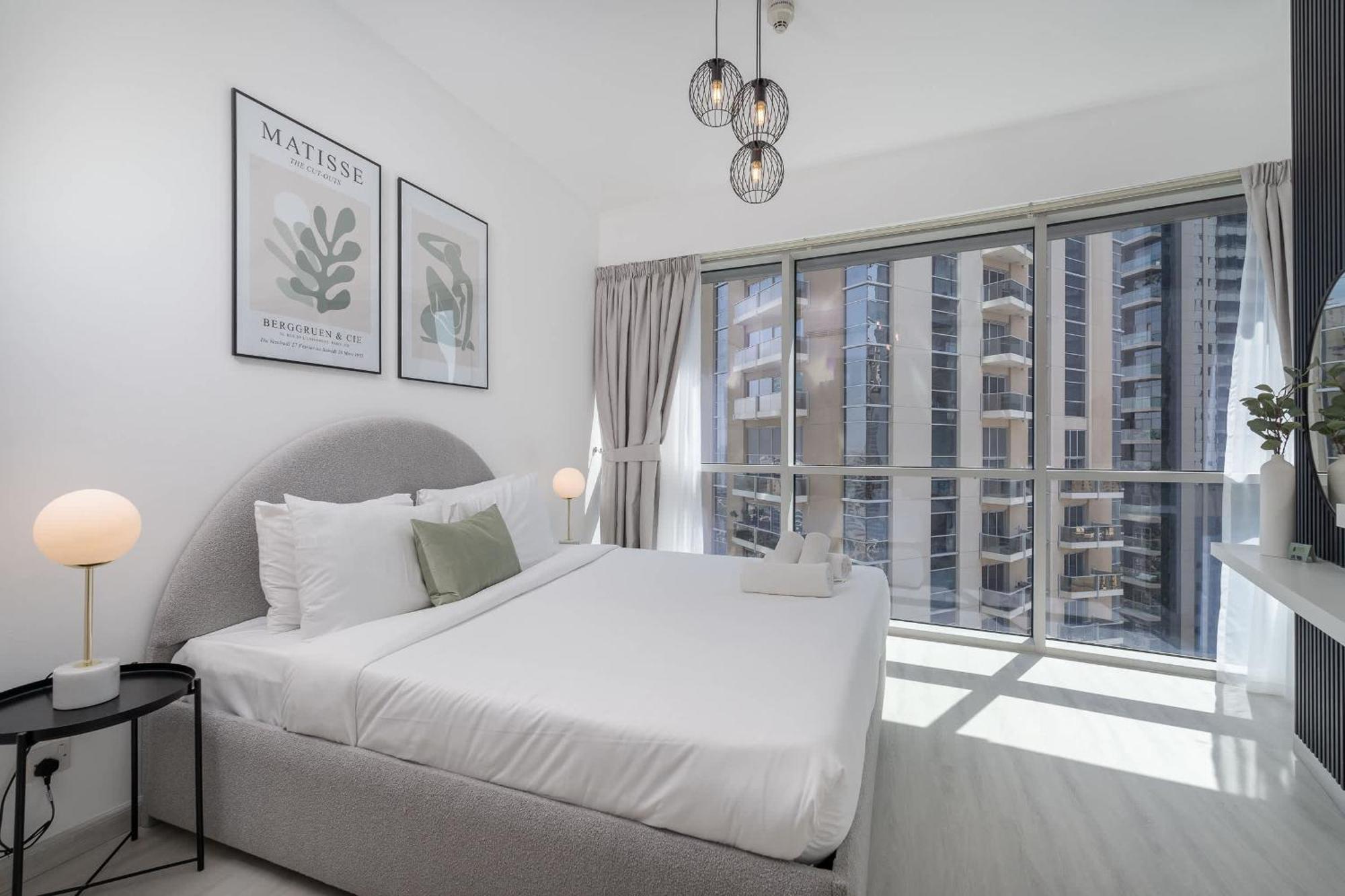Apartament Exquisite 3-bedrooms At Marina Terrace With Striking Views Of Marina! Dubai