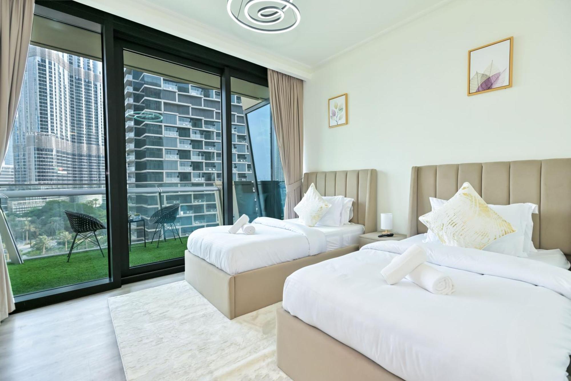 Burj Vista 2br Luxurious Wdirect Access To Mall Dubaï