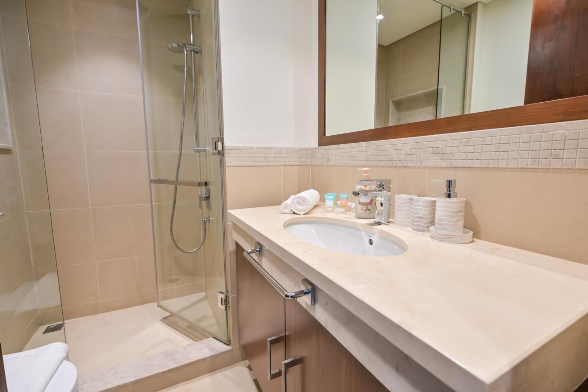 Burj Vista 2br Luxurious Wdirect Access To Mall Appartement