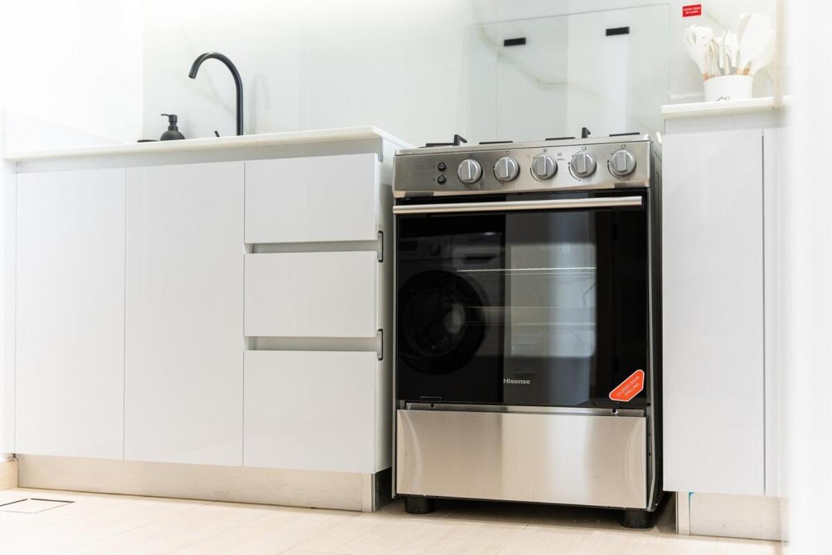 Cozy 1-bedroom Perfect For 4 In Jvc Appartement *