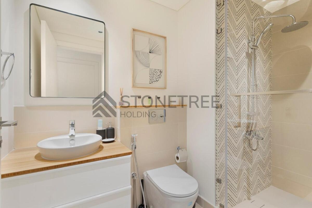 Cozy 1br At Collective Tower 1 Near Hills Mall Apartamento
