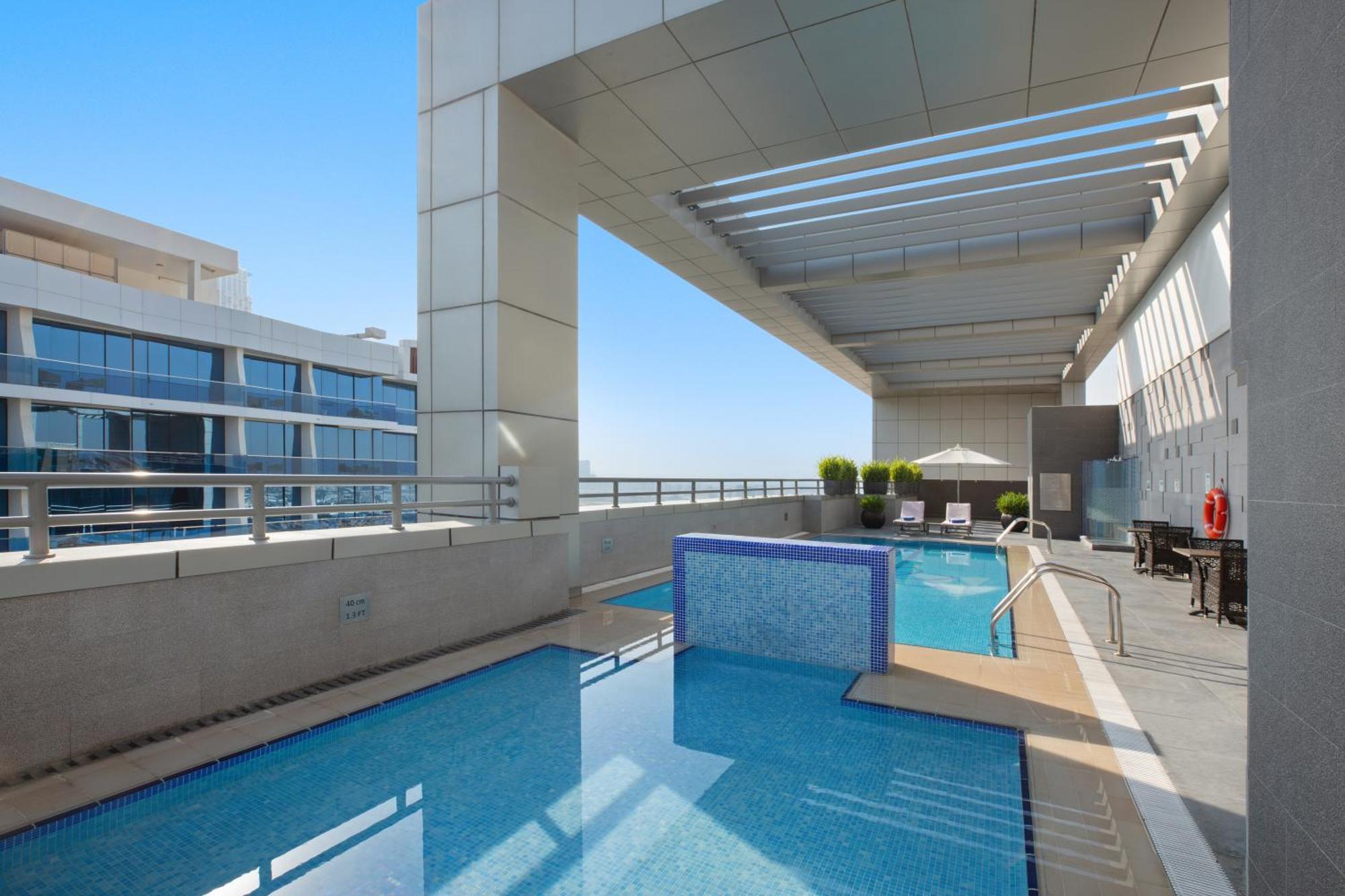 Royal Continental Business Bay - Deluxe Appart hôtel Dubaï