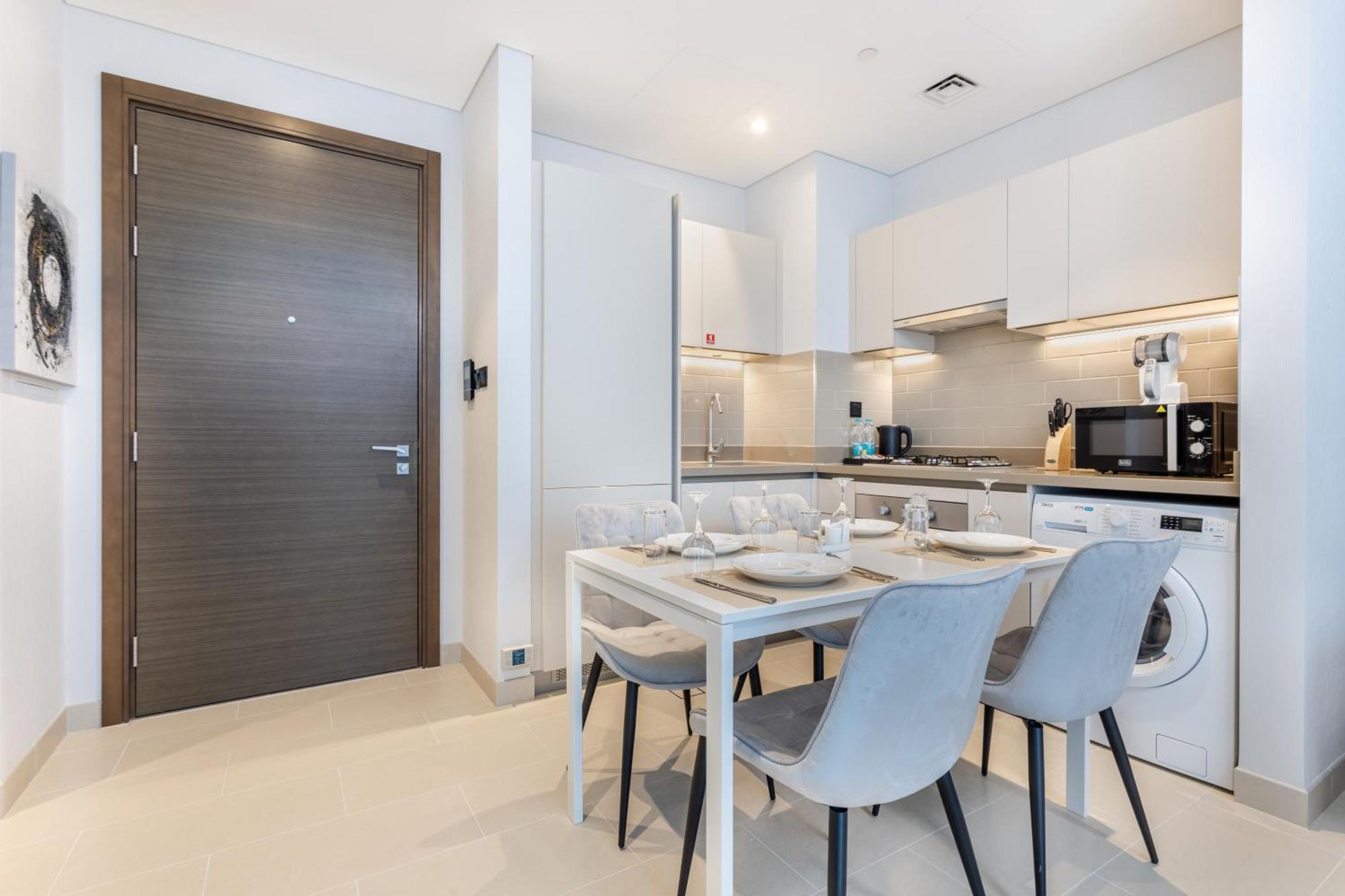 By Latinem Luxury 1br Cv A2811 Near Burj Khalifa