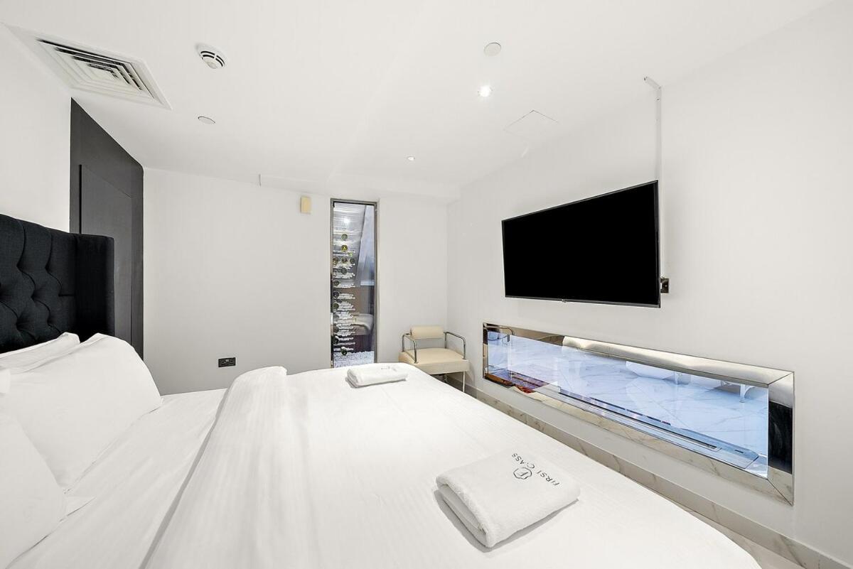 Appartement Upscale 2br Duplex Near Burj Khalifa With Free Parking & Pool Dubaï