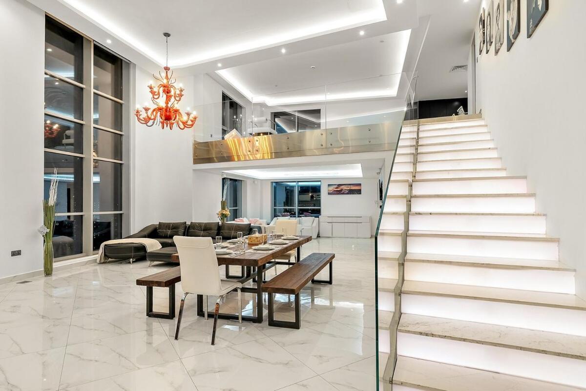 Appartement Upscale 2br Duplex Near Burj Khalifa With Free Parking & Pool