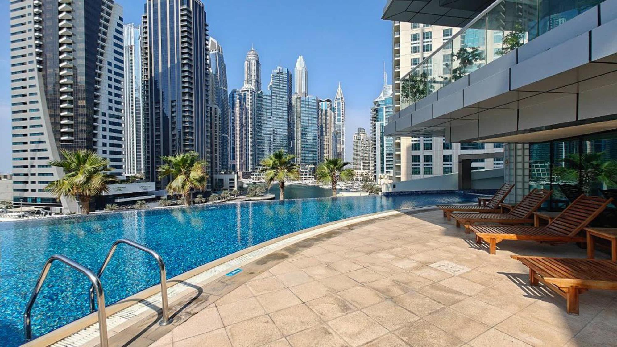 Spacious 2-bedroom Perfect For Family In Marina *