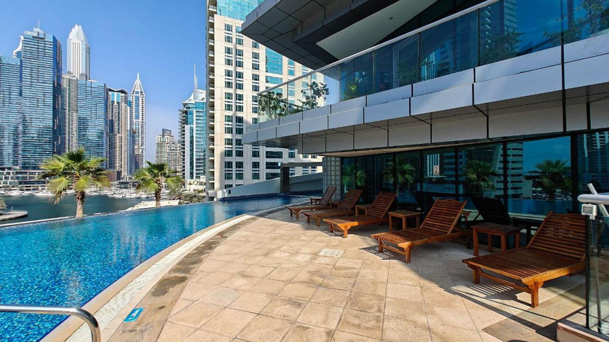 Spacious 2-bedroom Perfect For Family In Marina Dubaï
