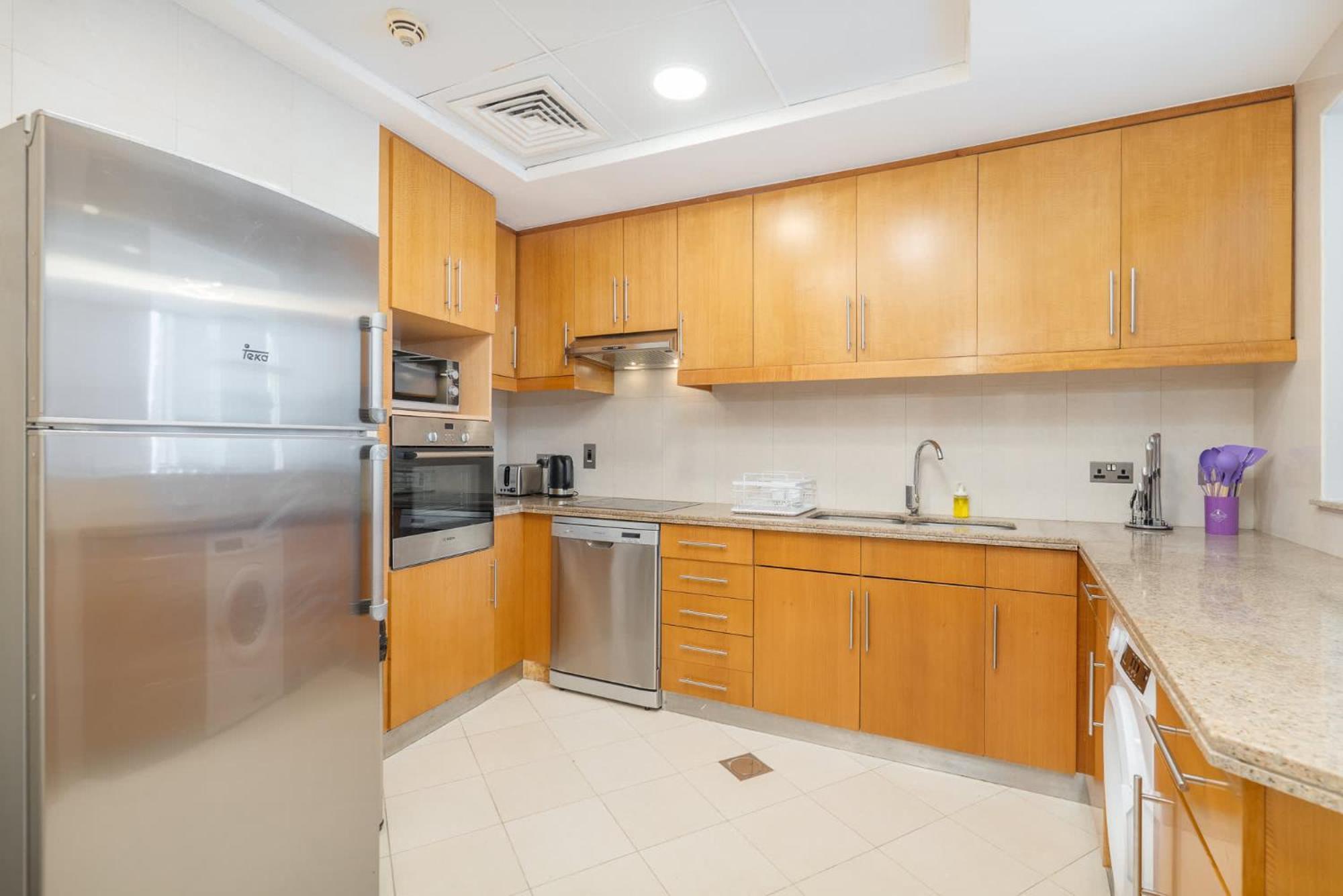 Spacious 2-bedroom Perfect For Family In Marina Dubaï