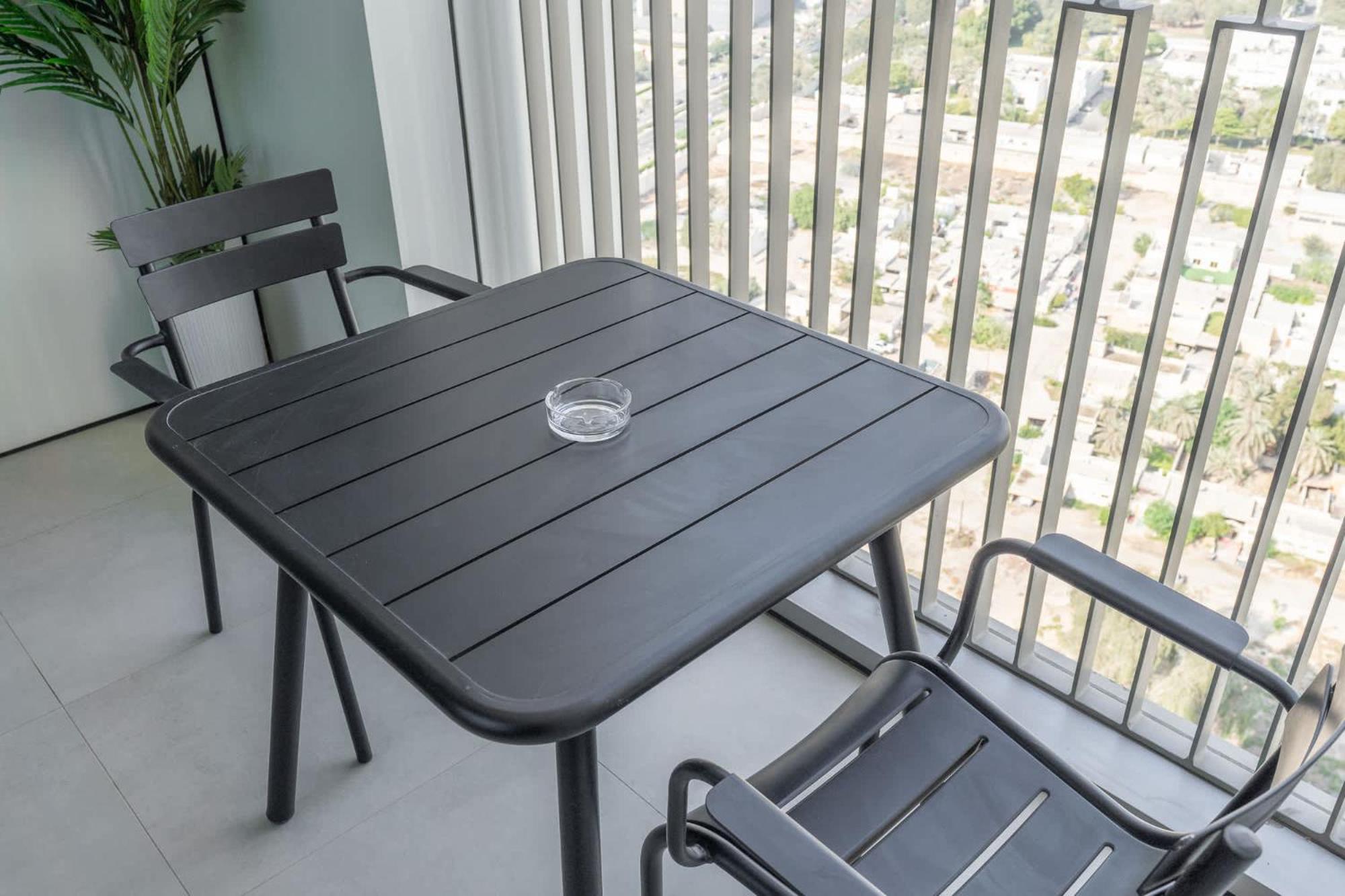 Modern 1-bedroom Perfect For Family In Downtown With Skyline Views *