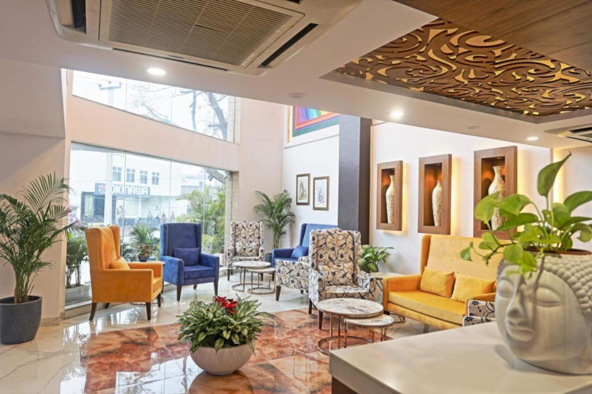 Sunday Luxury Creek Premier 4* Dubaï