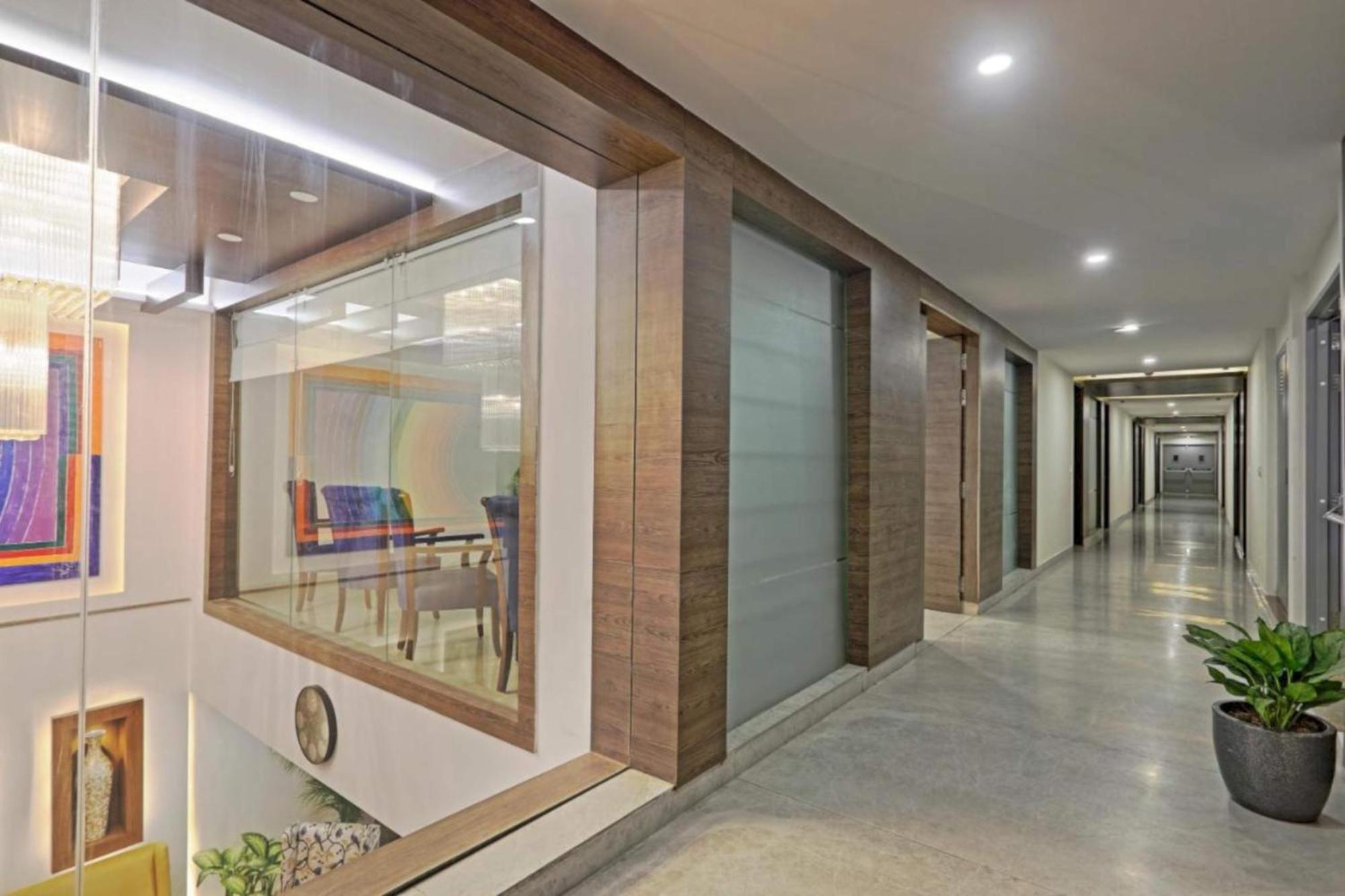 Sunday Luxury Creek Premier Hotel 4*
