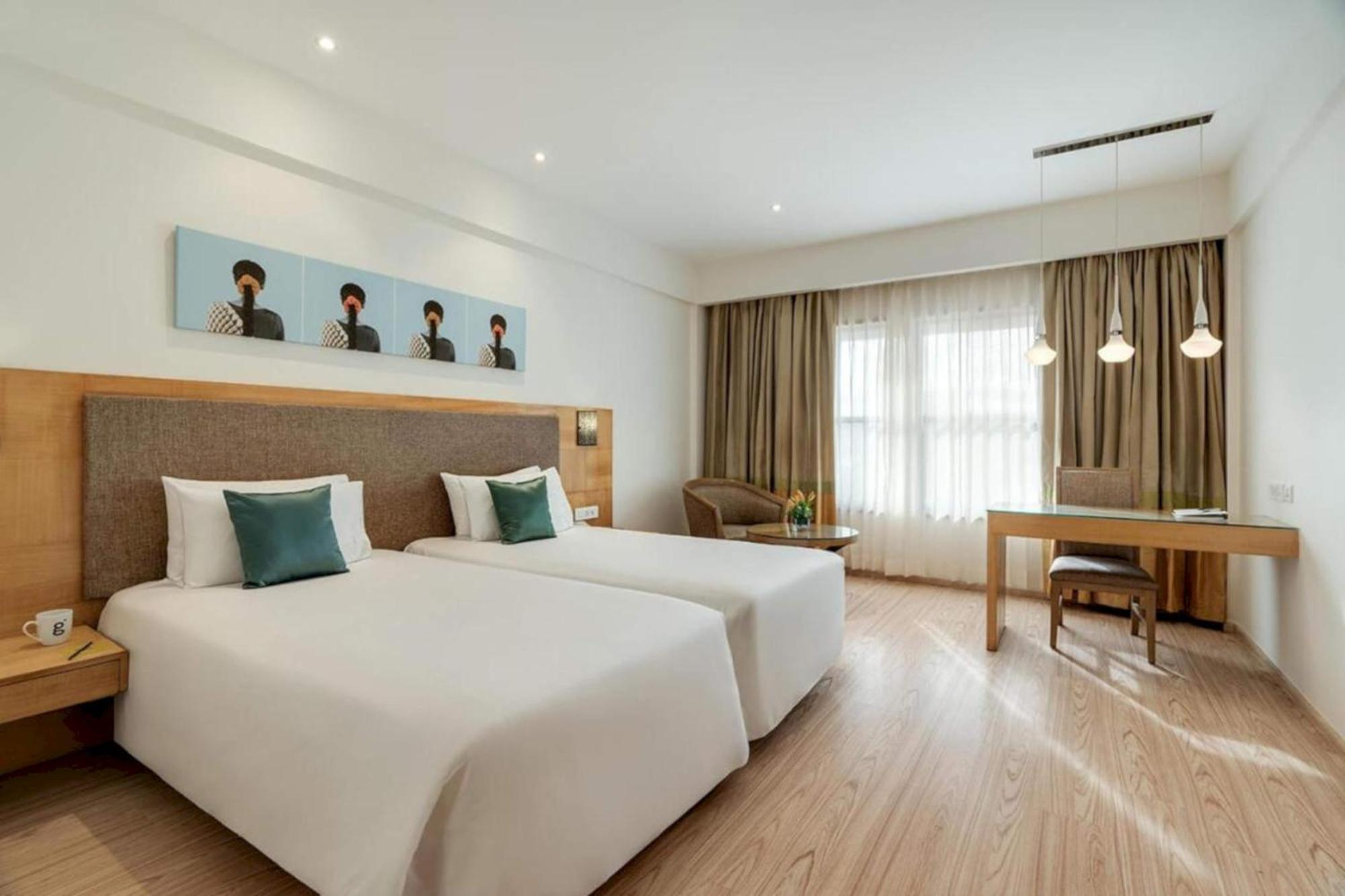 Sunday Luxury Creek Premier 4* Dubaï