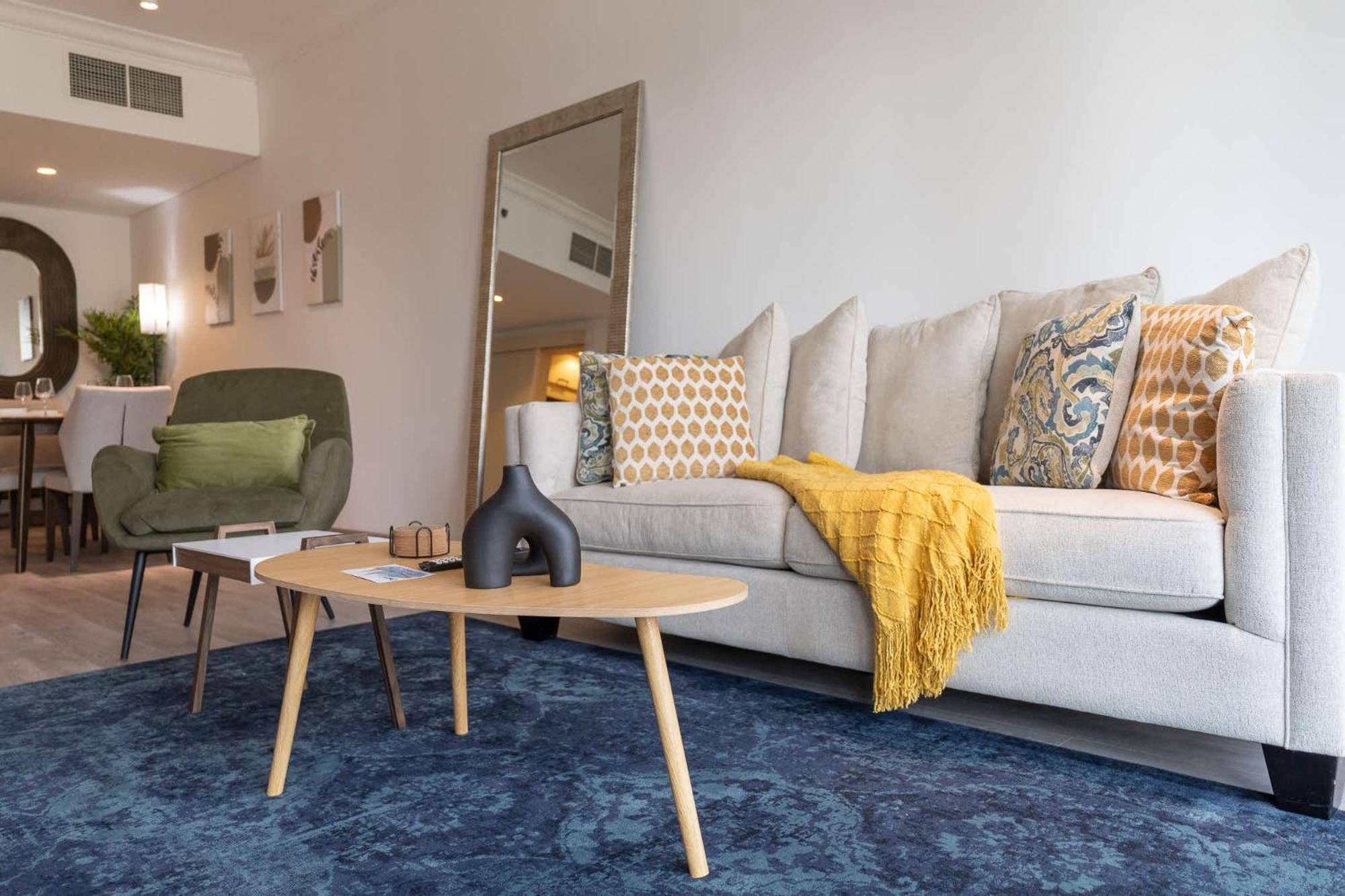 Modern 1-bedroom With Stunning View Of A City Skyline In Downtown Appartement *