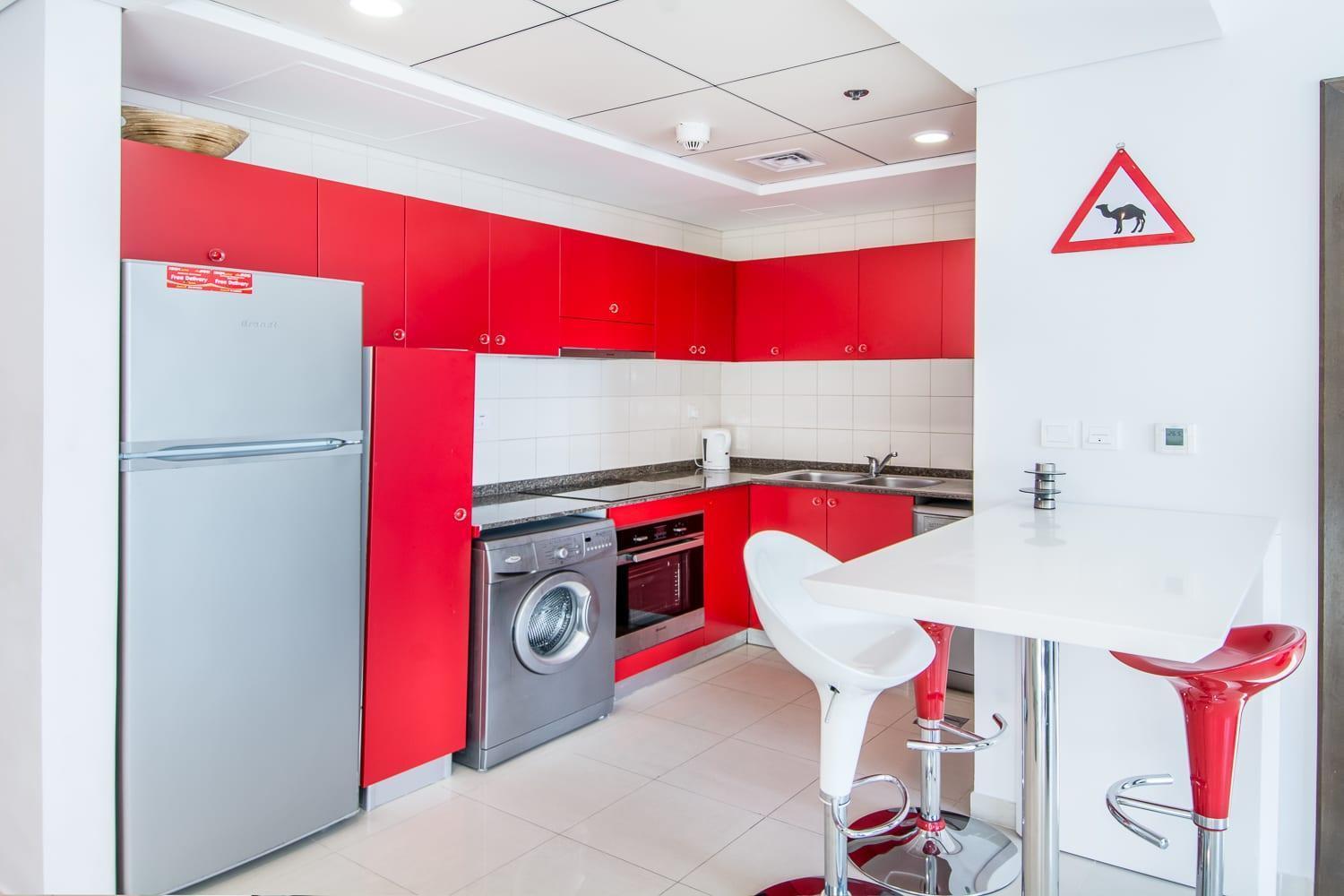 Homey 1-bedroom With Balcony Views In Marina Appartement