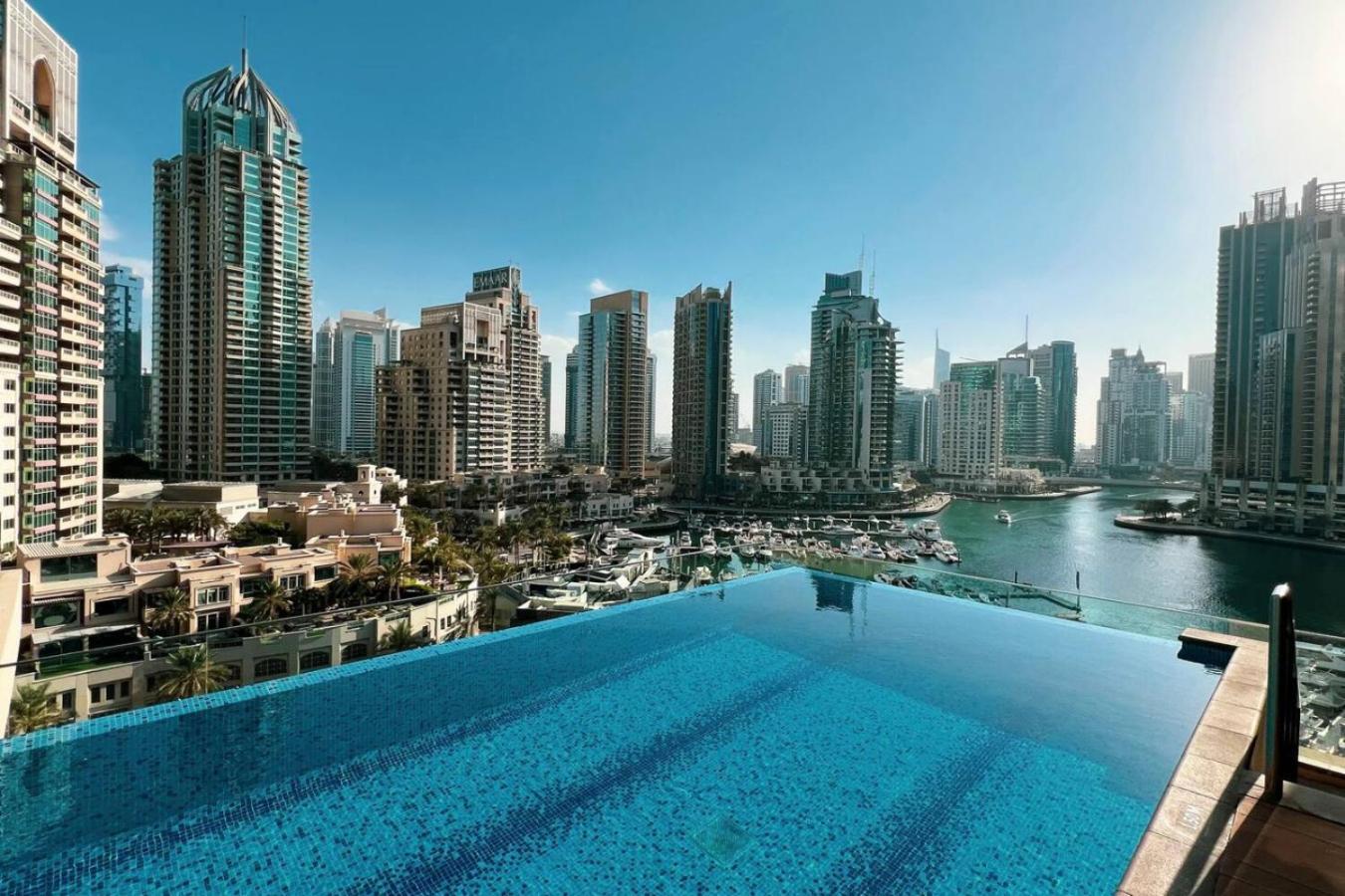 High Floor Marina Gate 1 Bdr Flat Only Dubaï