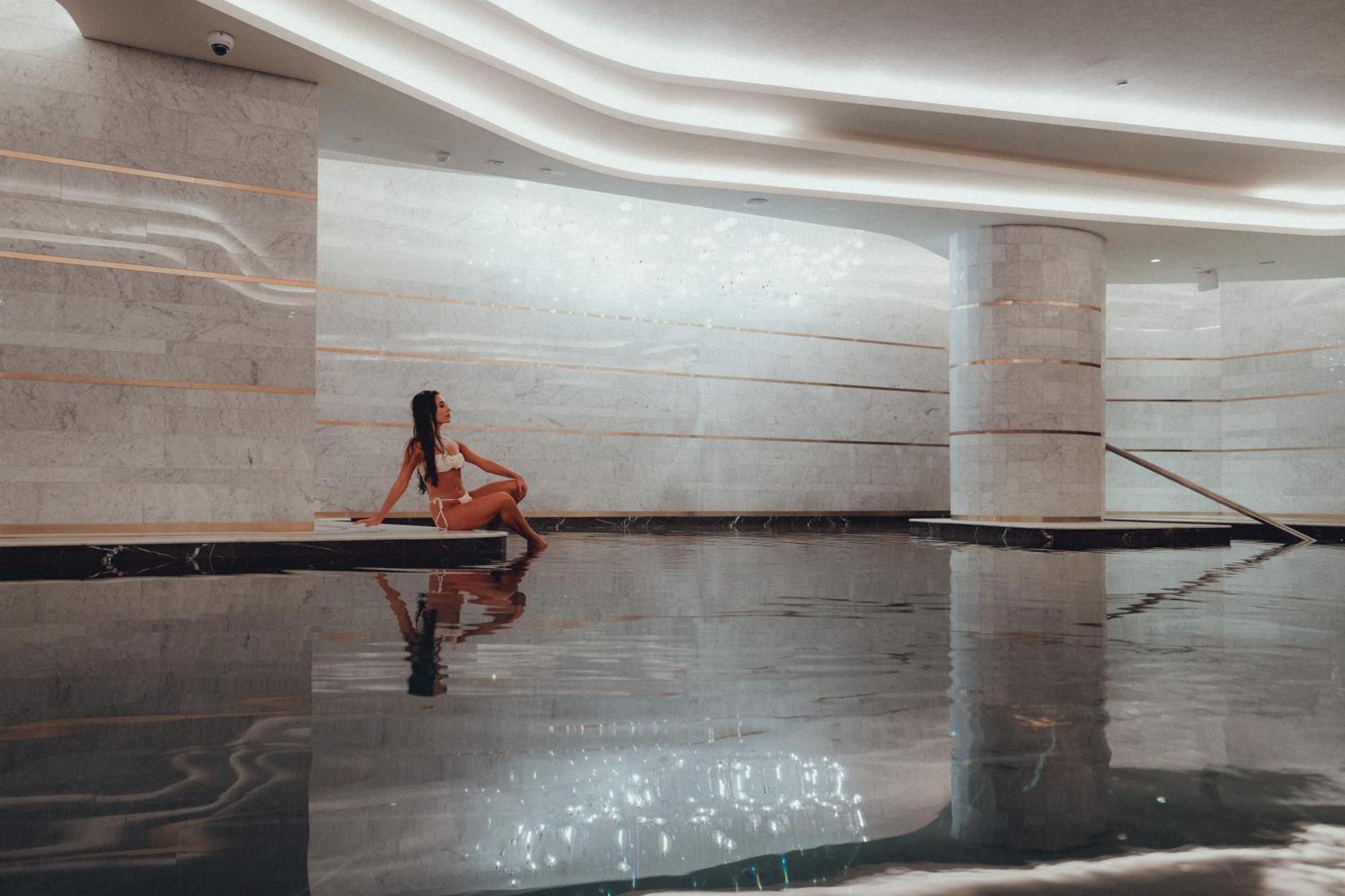 Five Luxe Hotel 5*