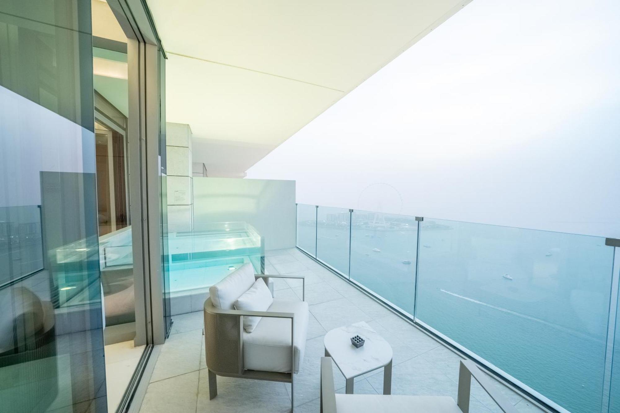 Five Luxe Hotel 5*
