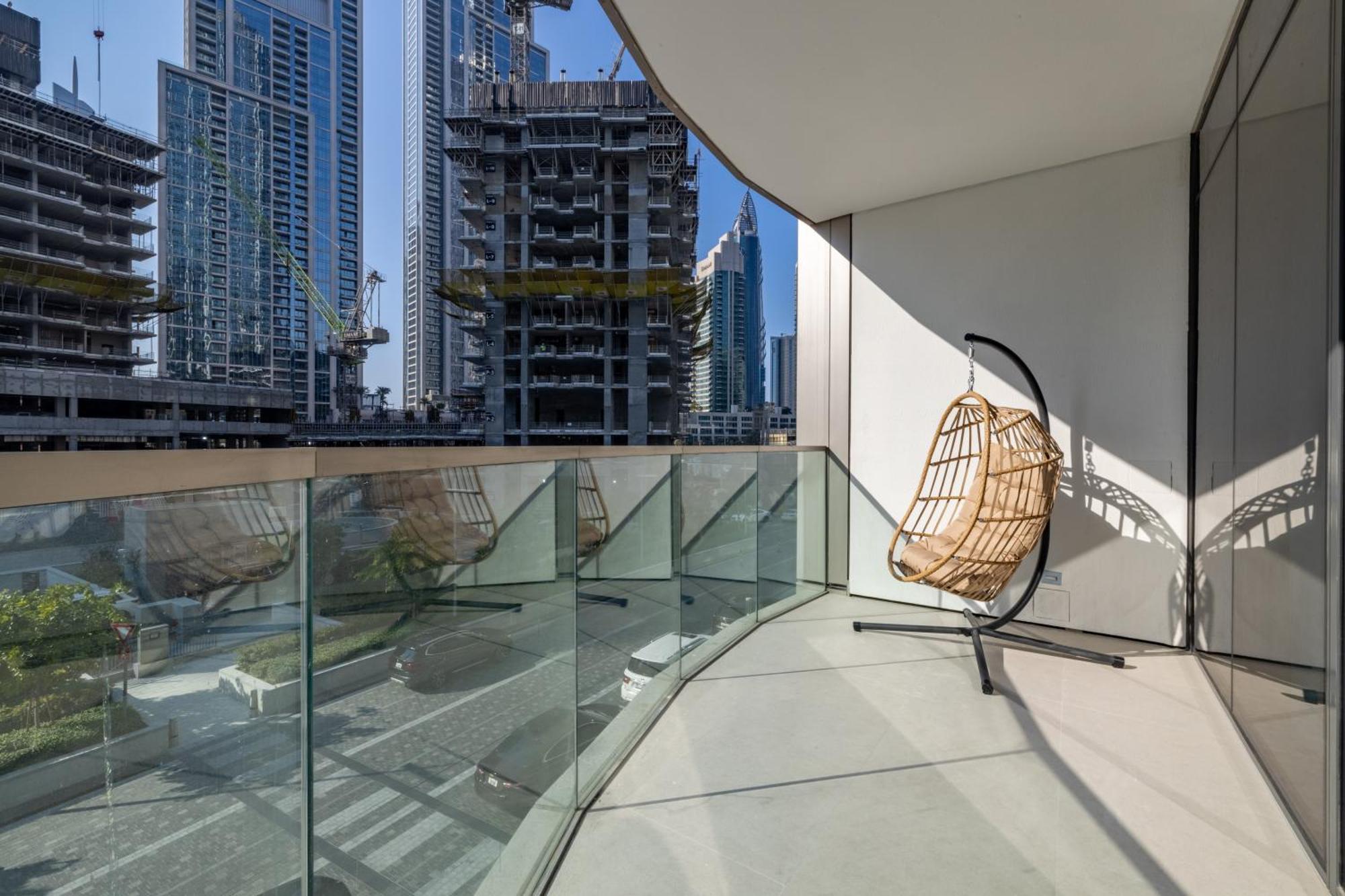 Grande Tranquil 2br Next To Opera By Bms Dubái
