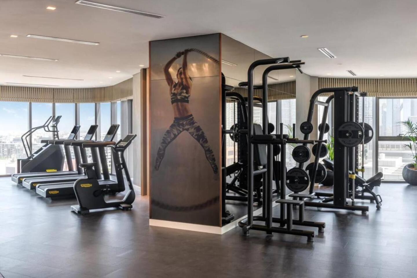 Appartement Sky-high 2br - Infinity Pool & Burj Khalifa Views Dubaï