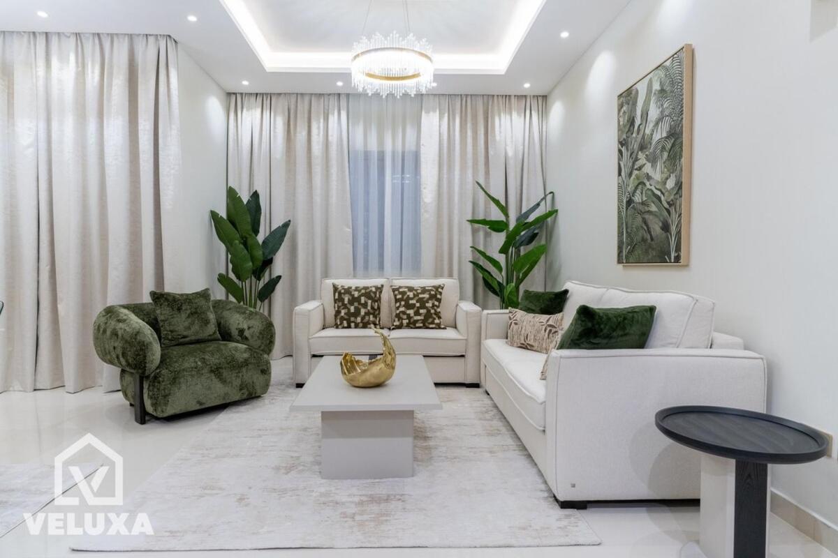 Appartement Veluxa-luxe 2bed 2 Min Walk To Mall Dubaï