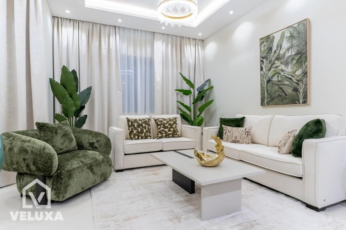 Veluxa-luxe 2bed 2 Min Walk To Mall *