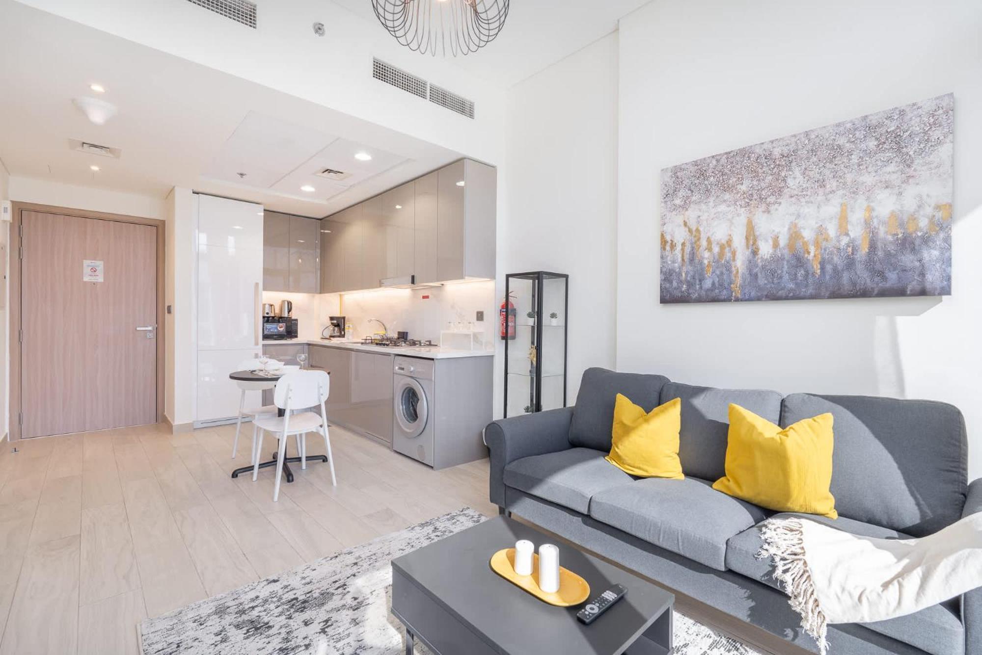 1 Bedroom And A Marvelous Flat In Azizi Riviera 26 * Dubaï