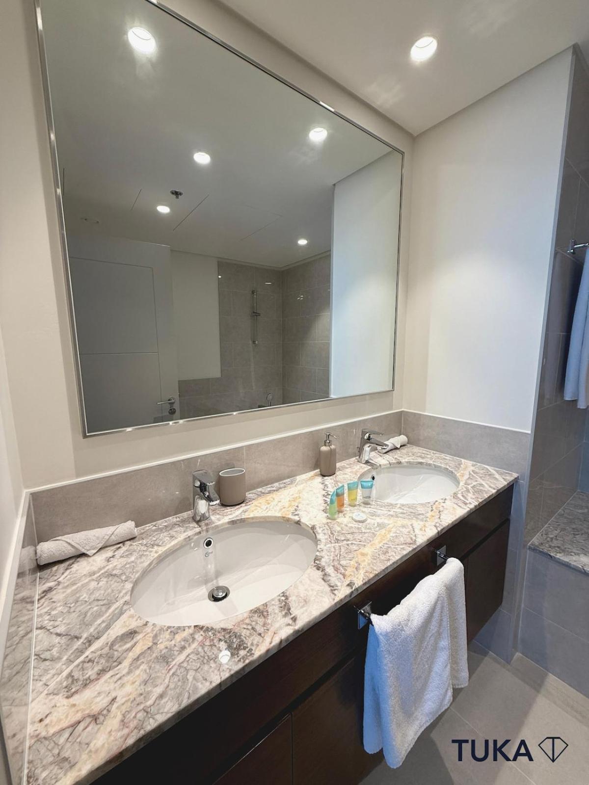 Appartement 2br Tower 1 Downtown 3mn Burj Khalifa *