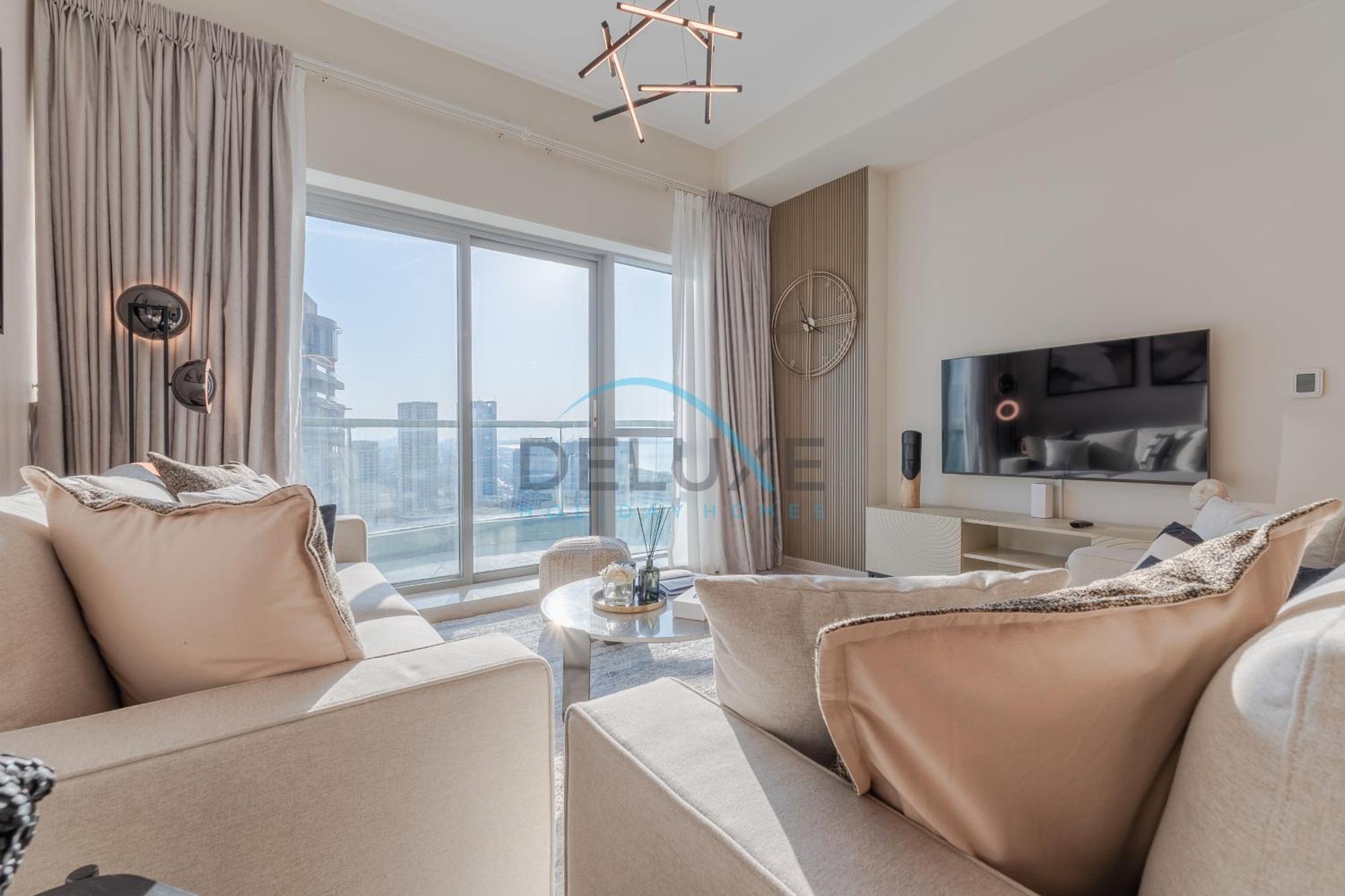 Contemporary 2br With Own Outdoor Jacuzzi In The Point, Marina By Deluxe Homes Appartement