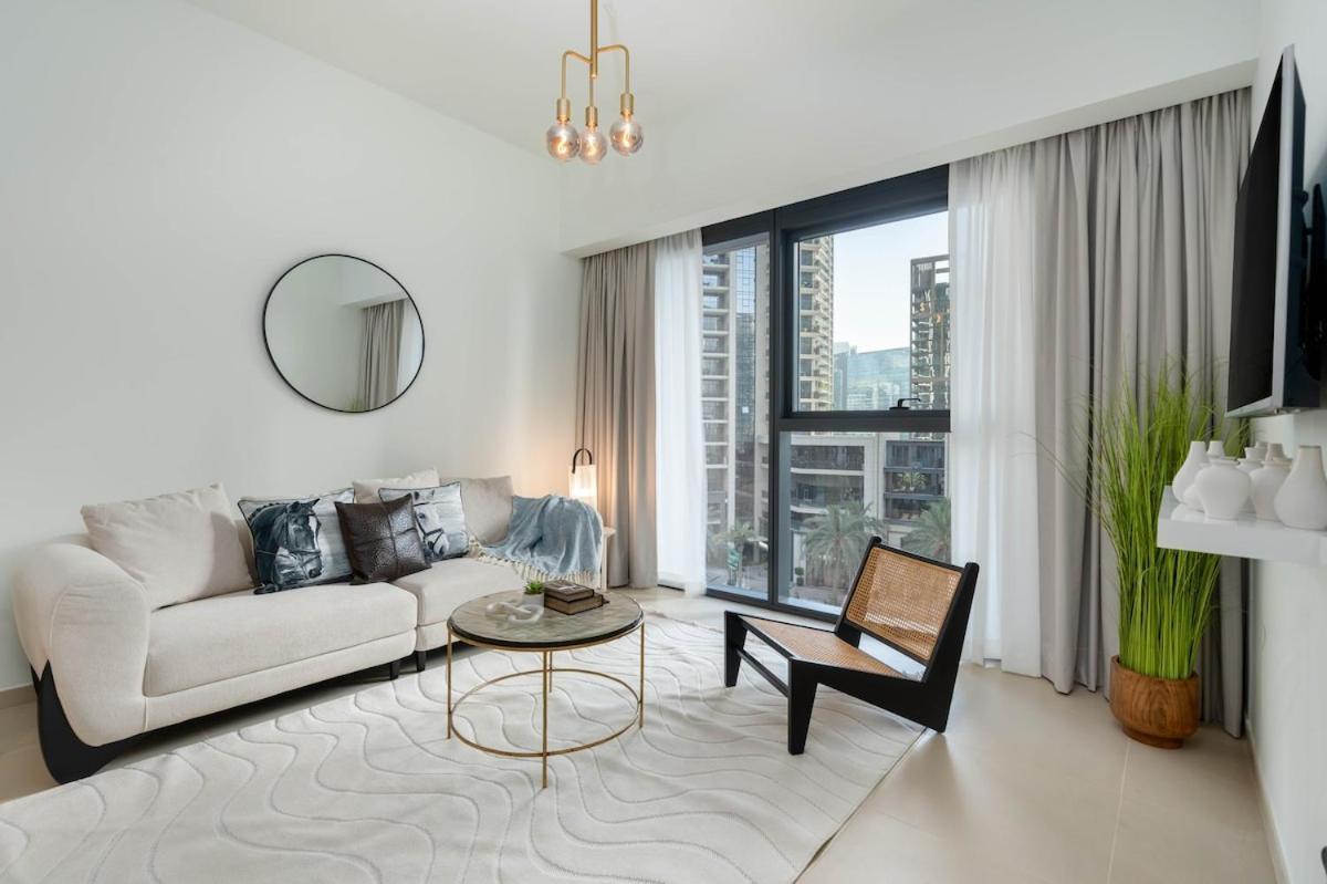 Apartamento Brand New Stylish 1 Bed Next To Burj Khalifa By Boulevard *