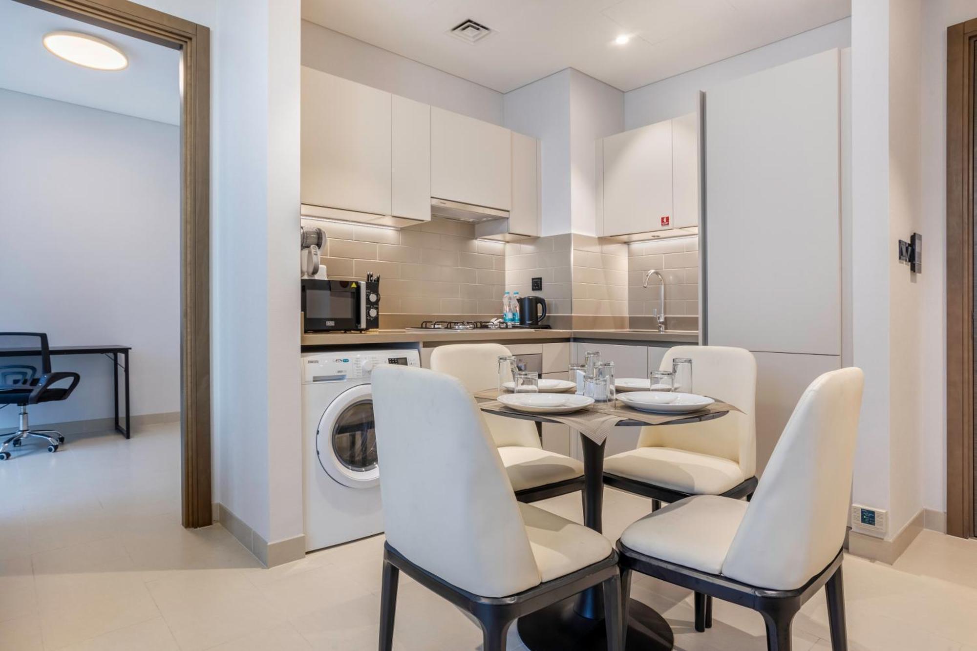 Apartamento By Latinem Luxury 1br Study Cv A2712 Near Downtown Dubai