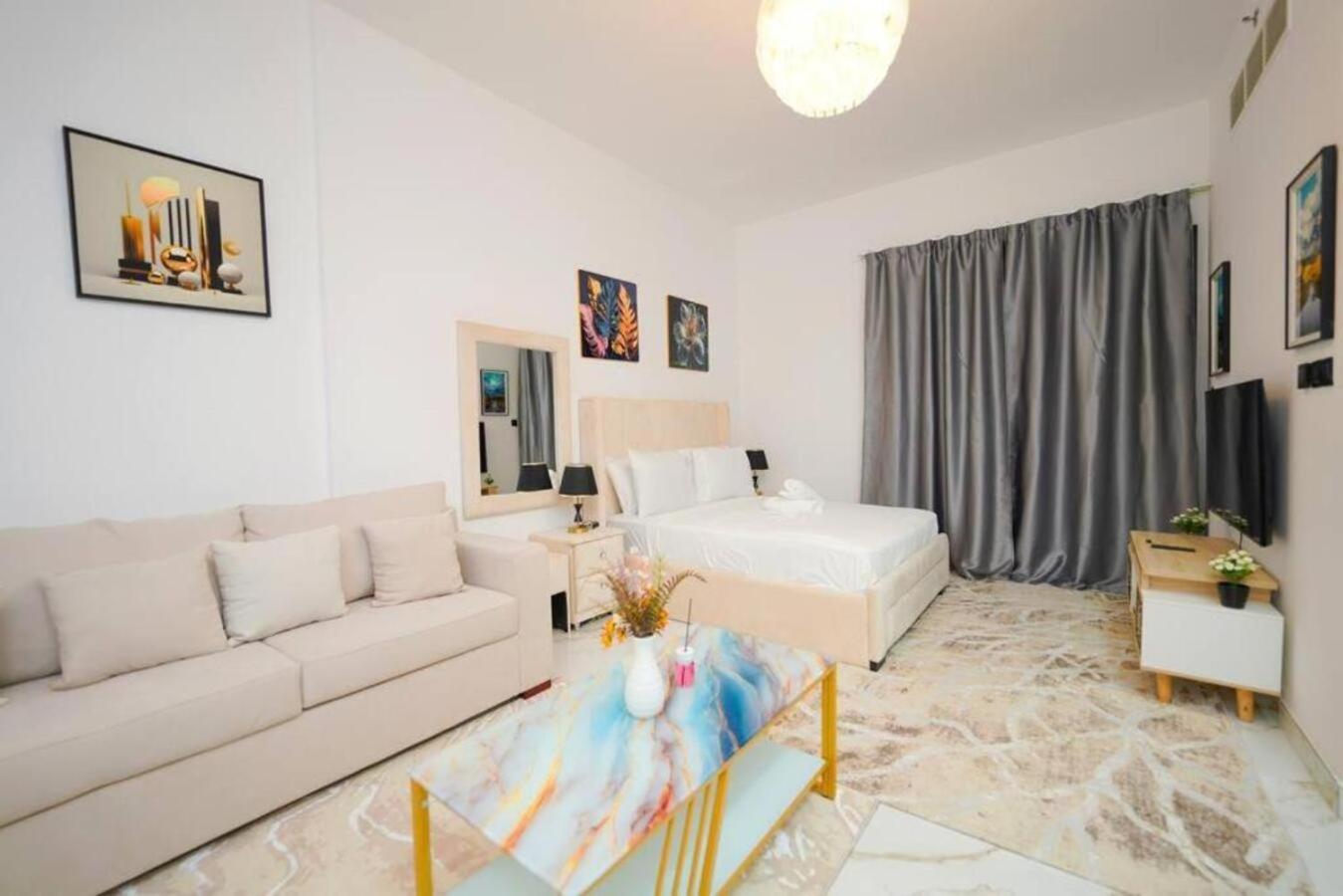 Apartamento Brown Stone - Dragon Mart International *