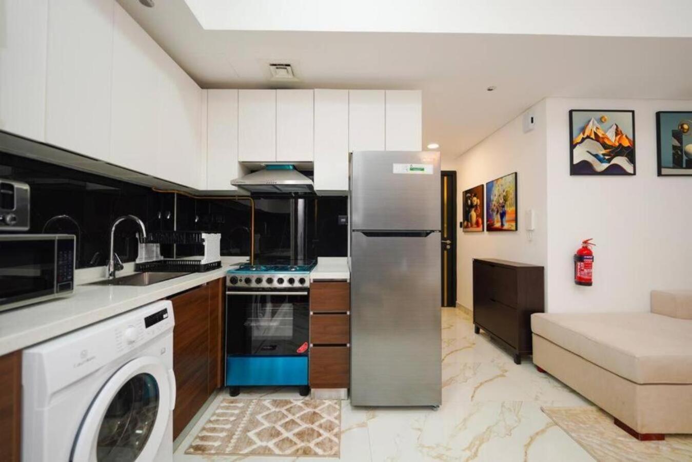 Apartamento Brown Stone - Dragon Mart International Dubái