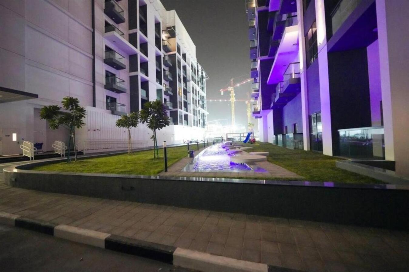 Apartamento Brown Stone - Dragon Mart International Dubái