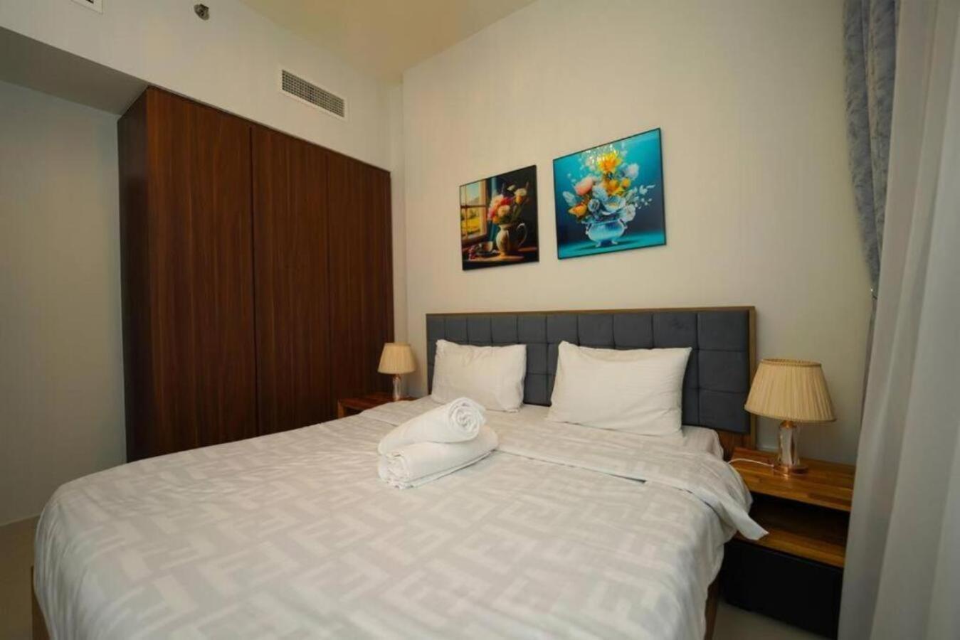 Brown Stone -canal View Vera Ii Apartment *