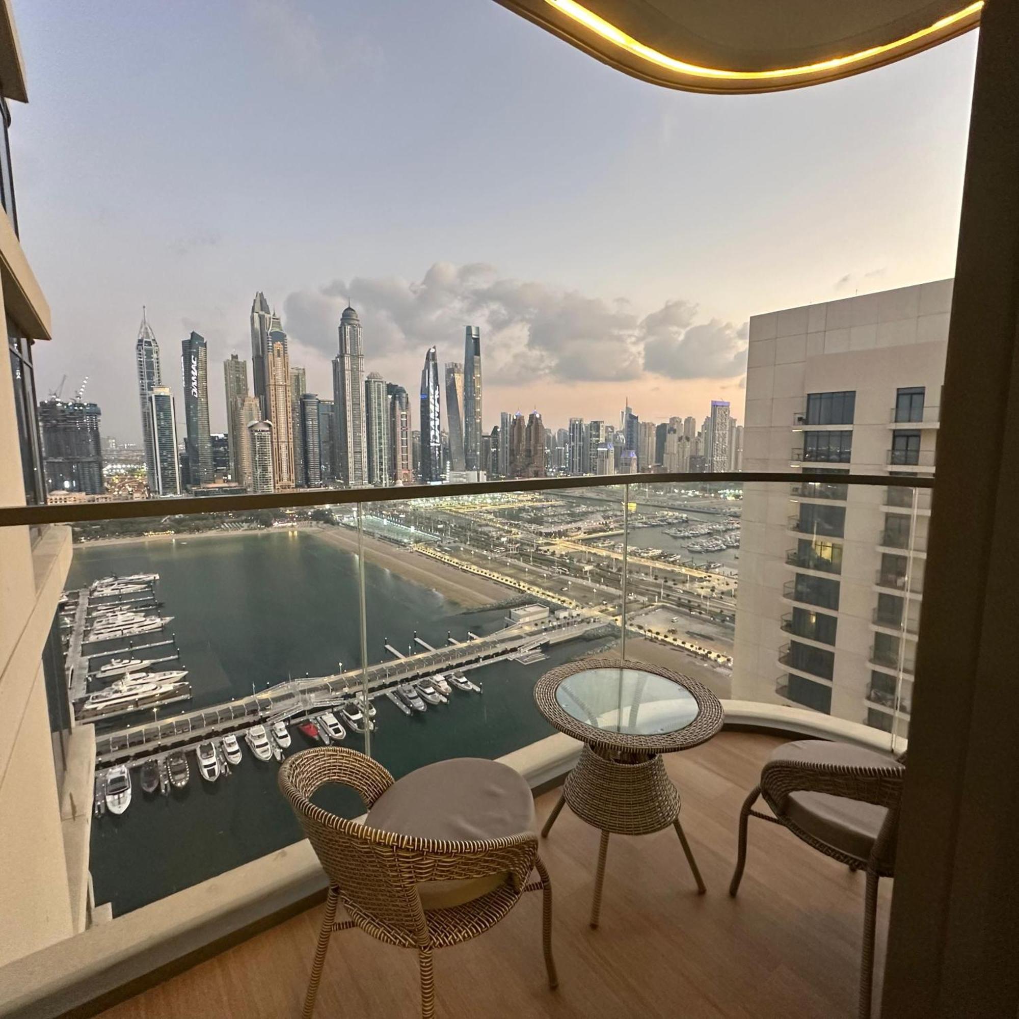 Amakin Beachfront Palm Jumeirah Marina Vista 2 Appartement Dubai