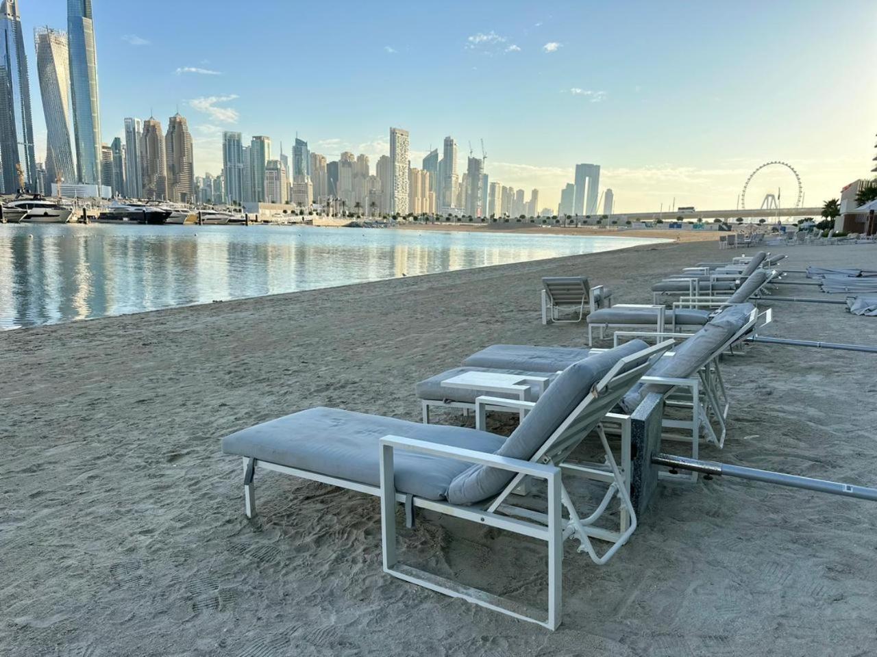 Amakin Beachfront Palm Jumeirah Marina Vista 2 Dubai